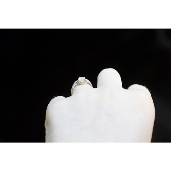 Alternative Diamond Engagement Ring Size 7 14k Solid Gold - Picture 9 of 10